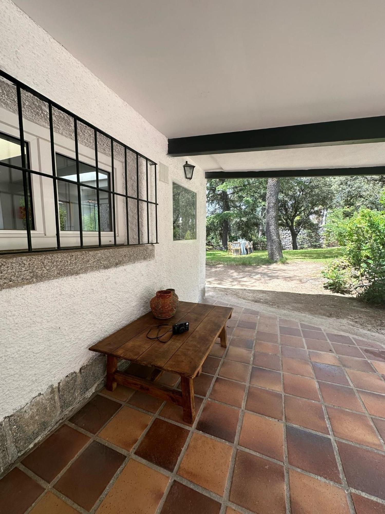 Chalet Con Piscina En Torrelodones Luaran gambar